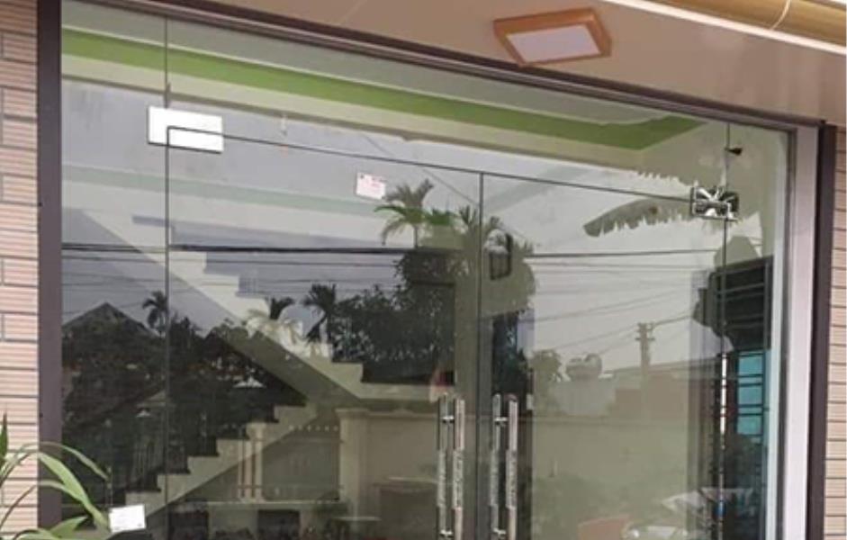 SỬA CỬA NHÔM CỬA KÍNH TẠI QUẬN 3