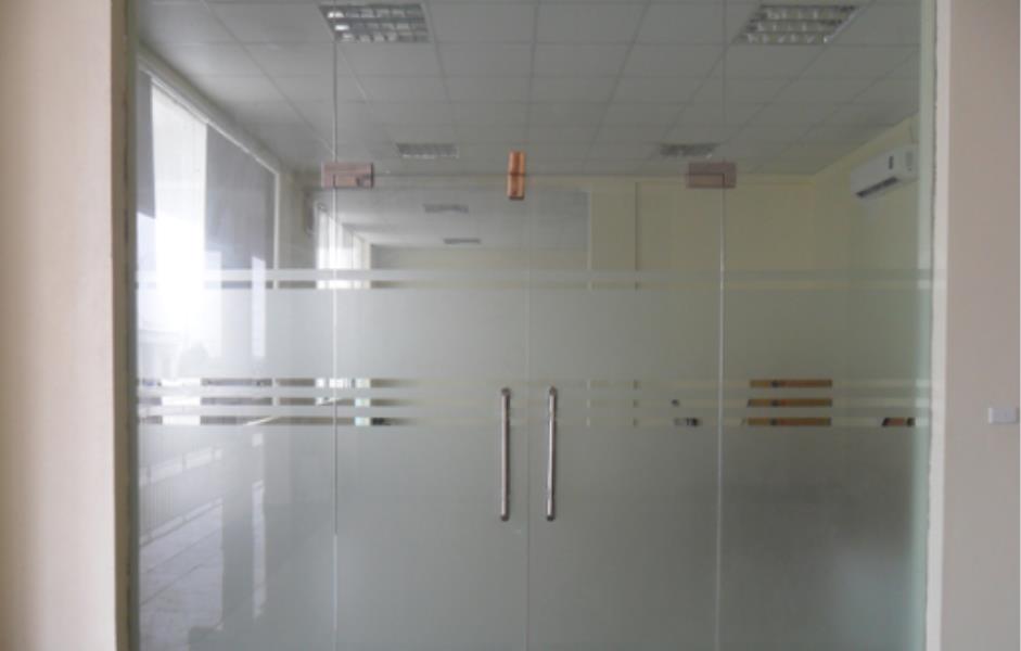 SỬA CỬA NHÔM CỬA KÍNH TẠI TÂN BÌNH